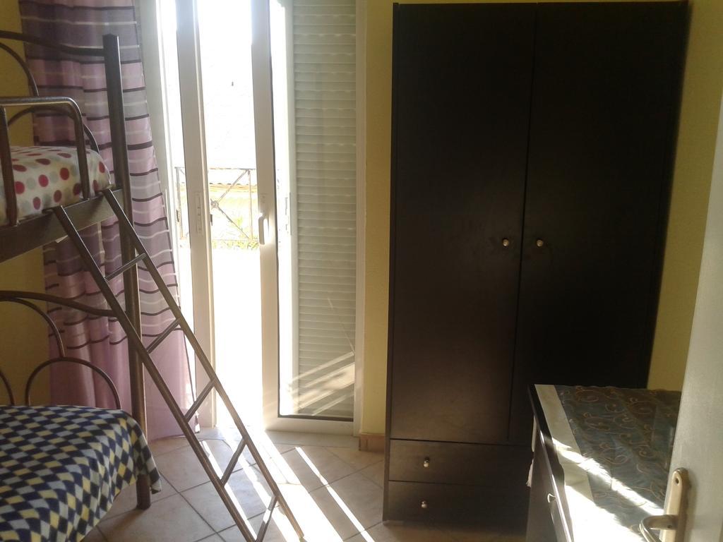 Foivos Seaside Apartments Agios Georgios  Cameră foto