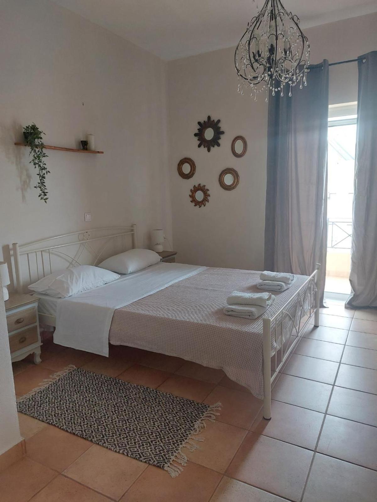Foivos Seaside Apartments Agios Georgios  Cameră foto