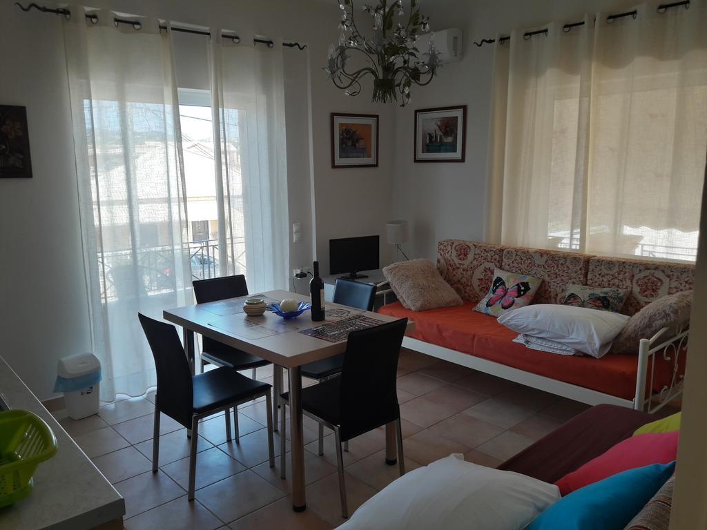 Foivos Seaside Apartments Agios Georgios  Exterior foto